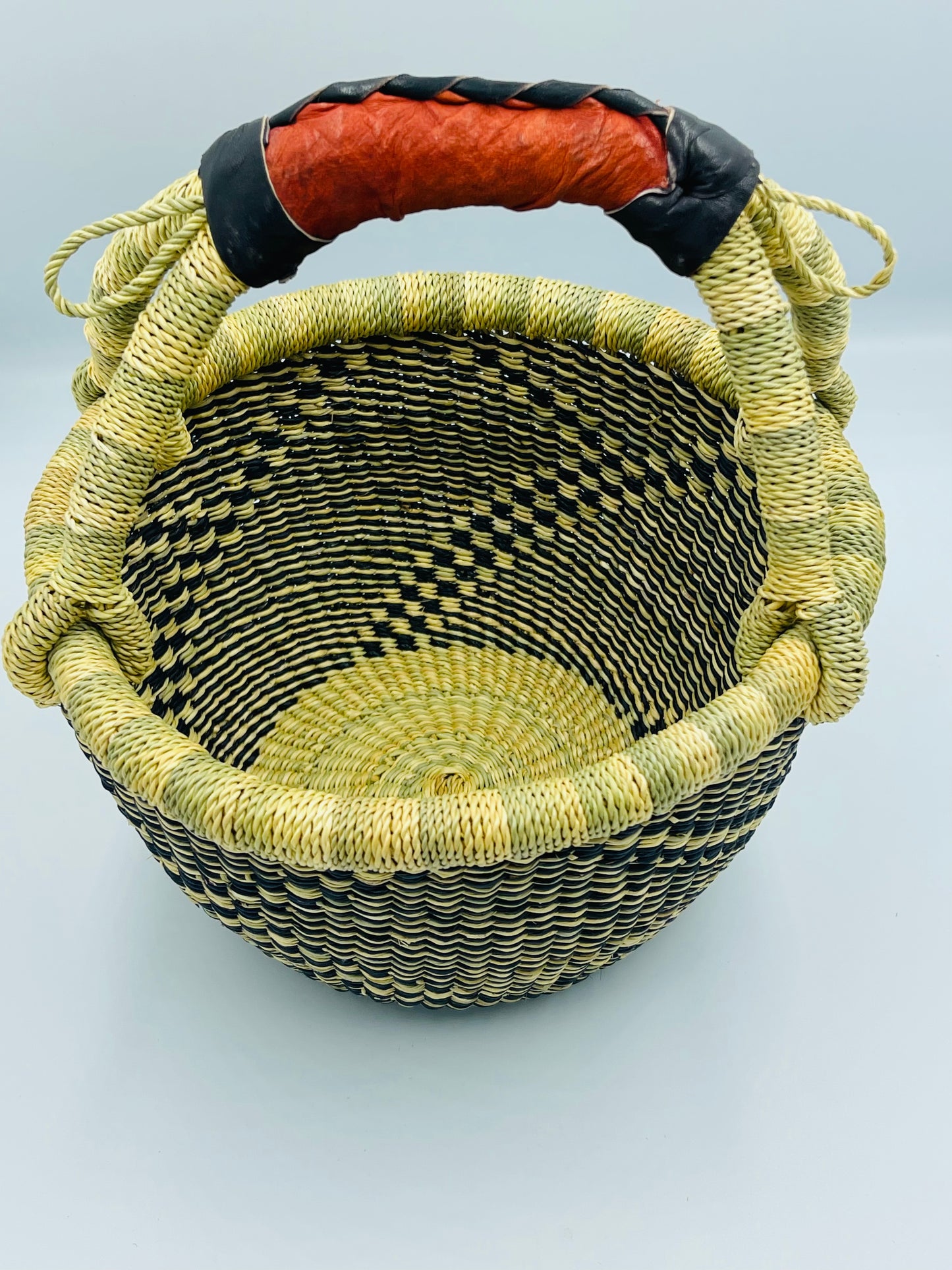 Small African Basket/Bolga Round Basket/Ghana Basket