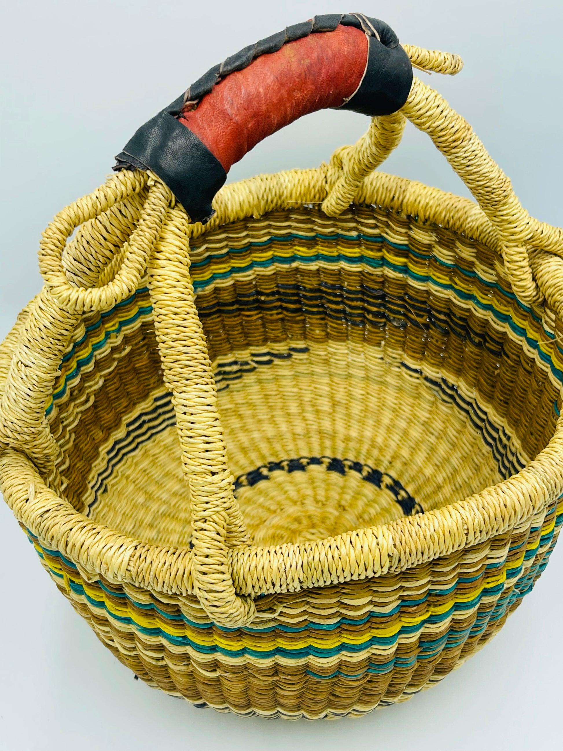 Small African Basket//Bolga Round Basket//Ghana Basket//Yellow